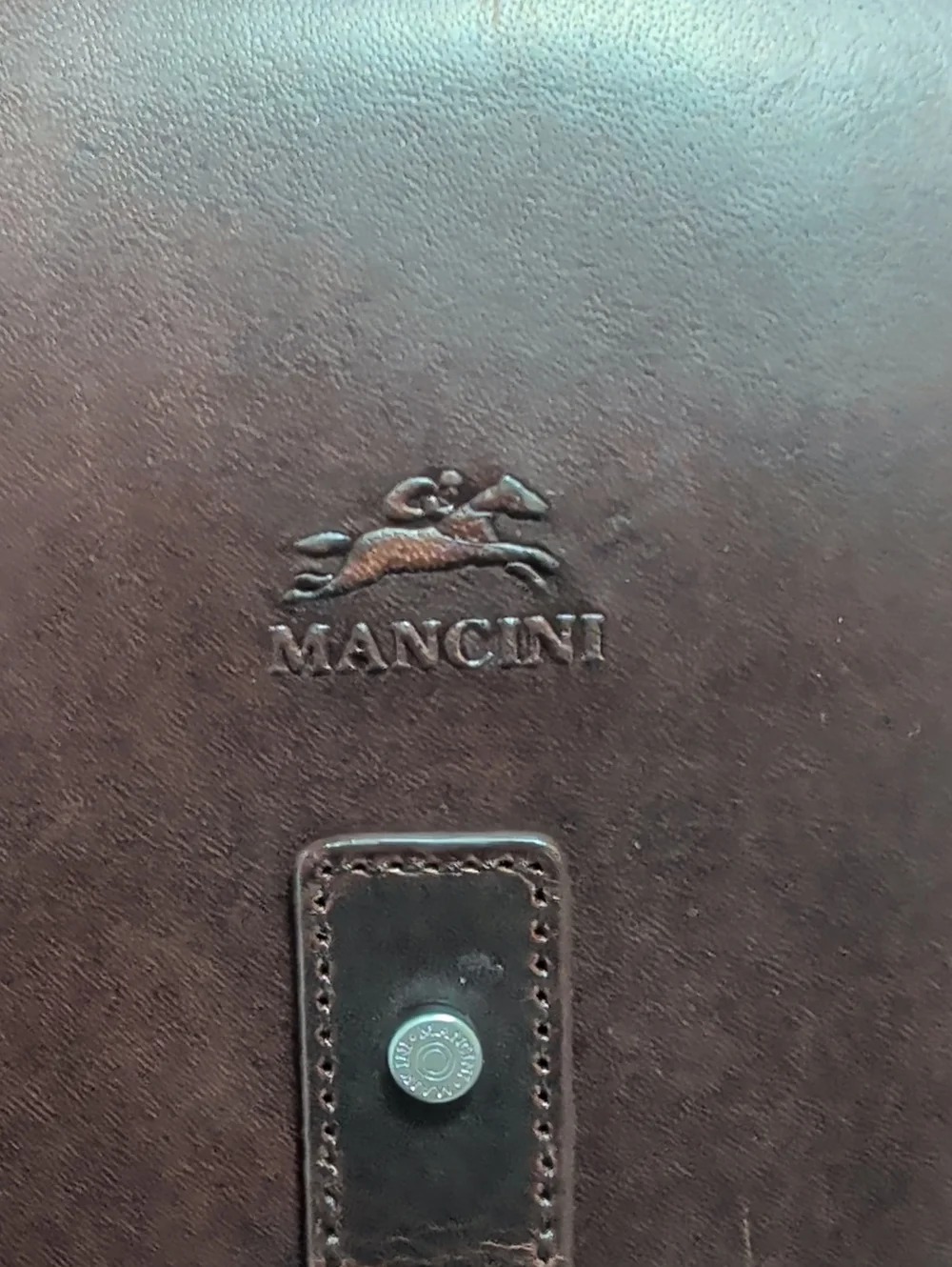 Mancini Buffalo Collection Crossover Tablet Bag (Model 99-5463)